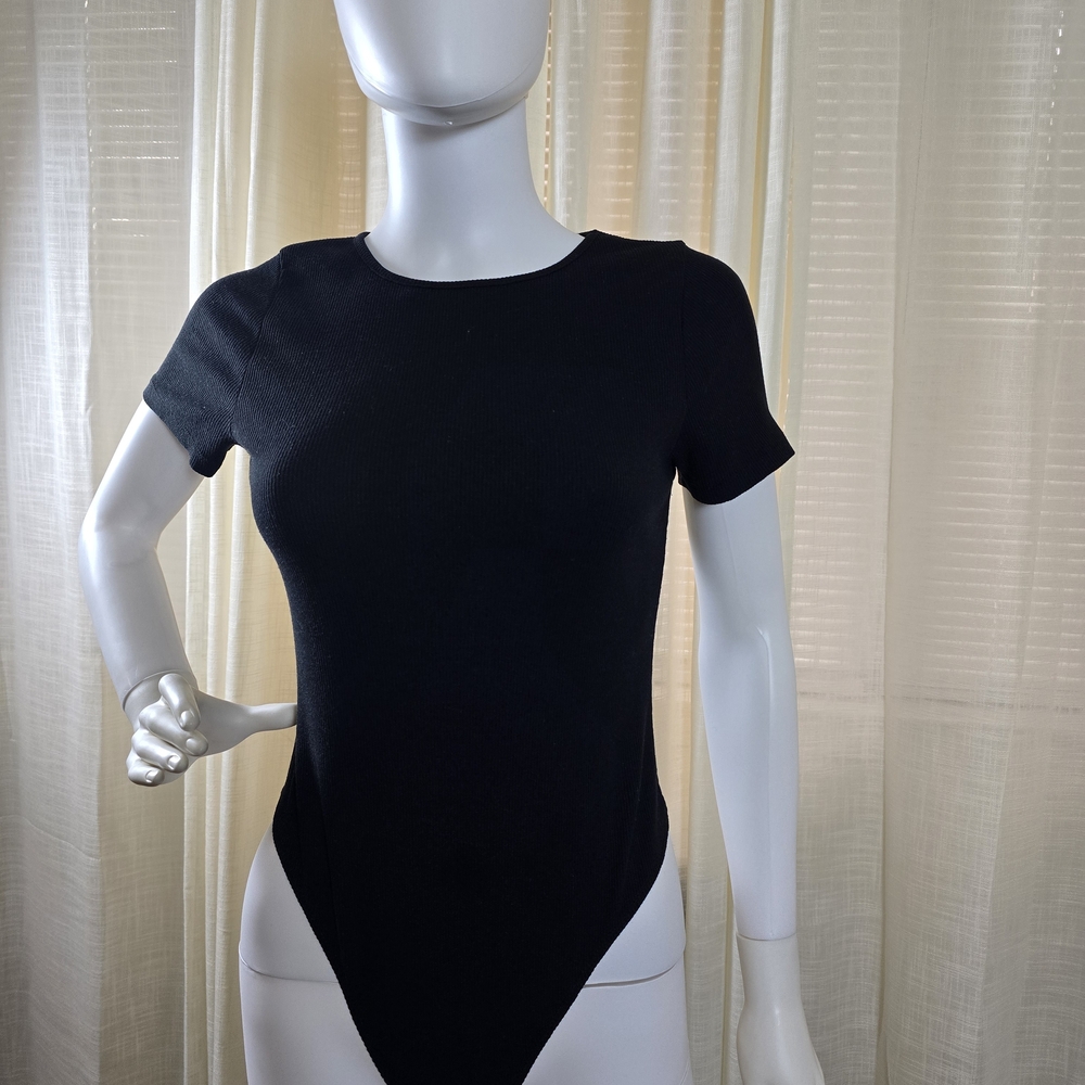 Boohoo Black Short Sleeve Bodysuit